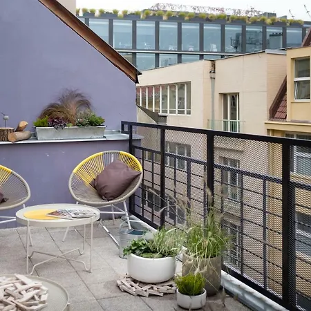 City Leaf Apartments Prague Exterior photo
