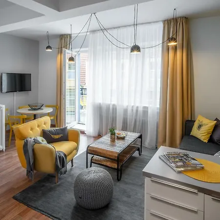City Leaf Apartments Prague Exterior photo
